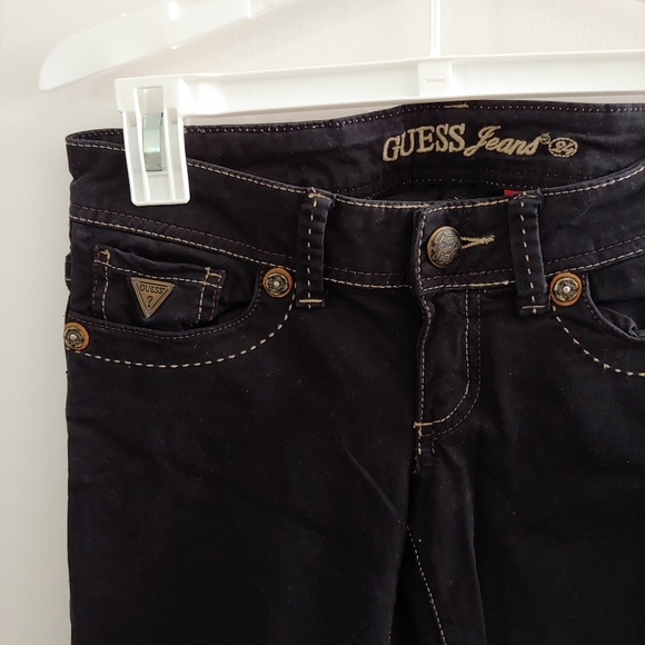 💥Flash Sale💥 Vintage Guess Jeans - Picture 2 of 5